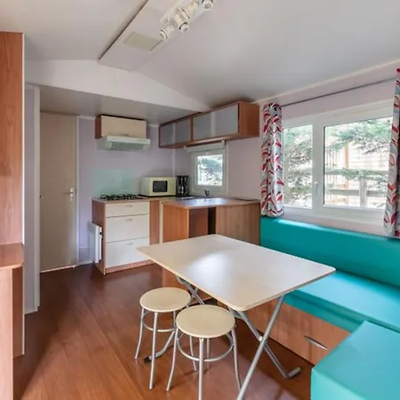Campingplatz Mobil Confortable Avec Terrasse A - Api-1-52-332 *
